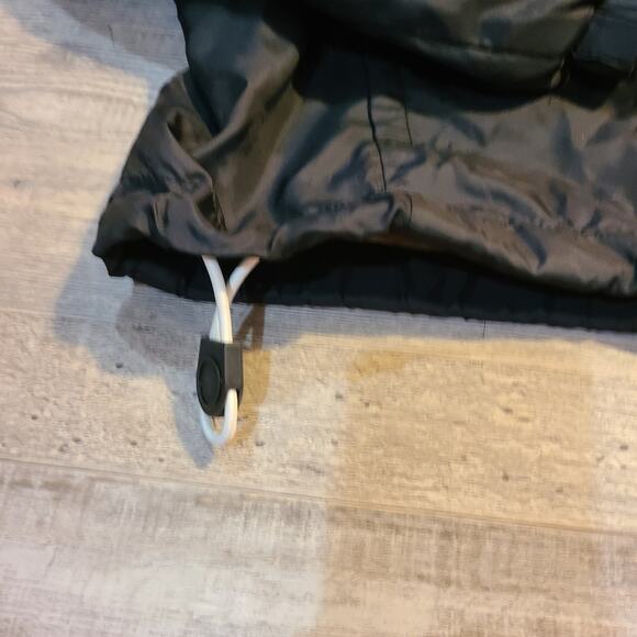 Gap size small women's jogger wind jacket black white striped - Picture 2 of 10